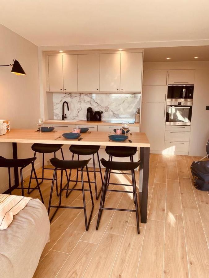 Le Cali, P2 Cabine Dans Une Residence Avec Piscine, Vue Mer Et Parking Prive La Grande Motte Dış mekan fotoğraf