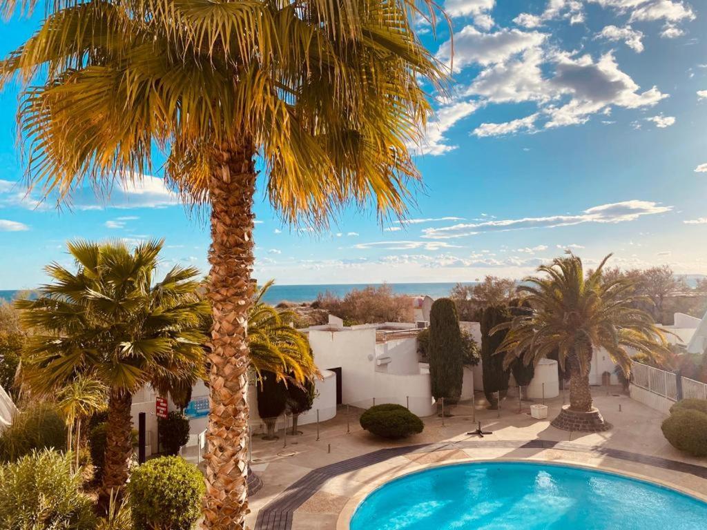 Le Cali, P2 Cabine Dans Une Residence Avec Piscine, Vue Mer Et Parking Prive La Grande Motte Dış mekan fotoğraf